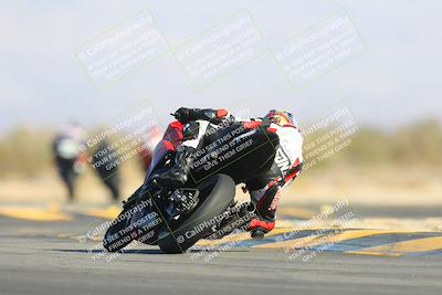 media/Jan-10-2025-CVMA Friday Practice (Fri) [[489e0da257]]/Group 4 and Trackday/Session 4 (Turn 16)/